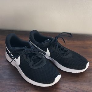 Nike women’s running shoes
